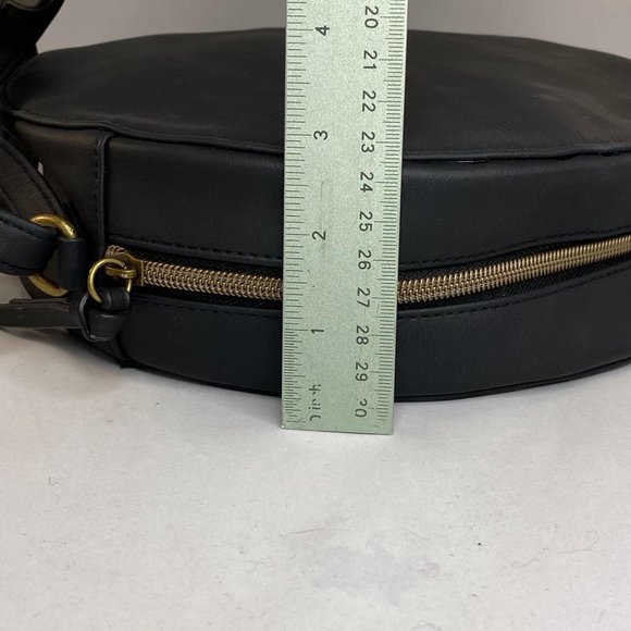 Round Embroidered Purse with Strap Like New - Picture 12 of 12